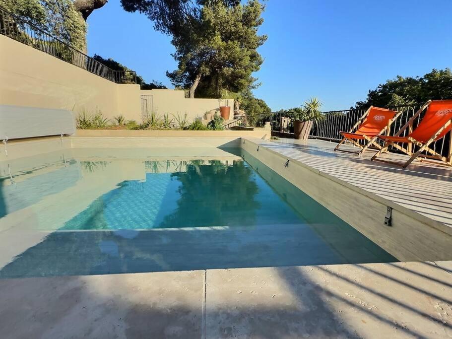 Sous Le « Figuier » Villa Cornillon-Confoux Buitenkant foto